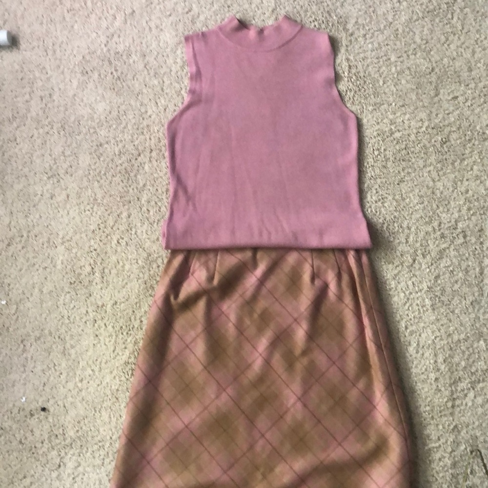 Skirt and sweater set